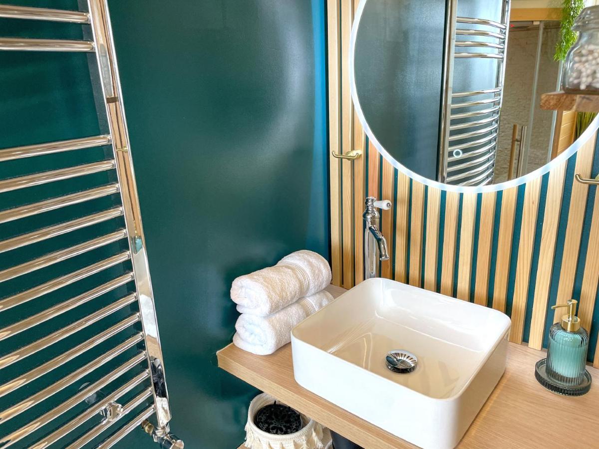 Votre Escale Boule d Or Sauna&Spa Niort Esterno foto