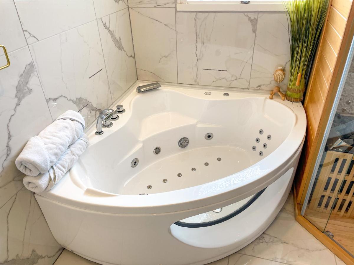 Votre Escale Boule d Or Sauna&Spa Niort Esterno foto